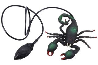 Obrázek z Škorpion skákací plast 12cm 